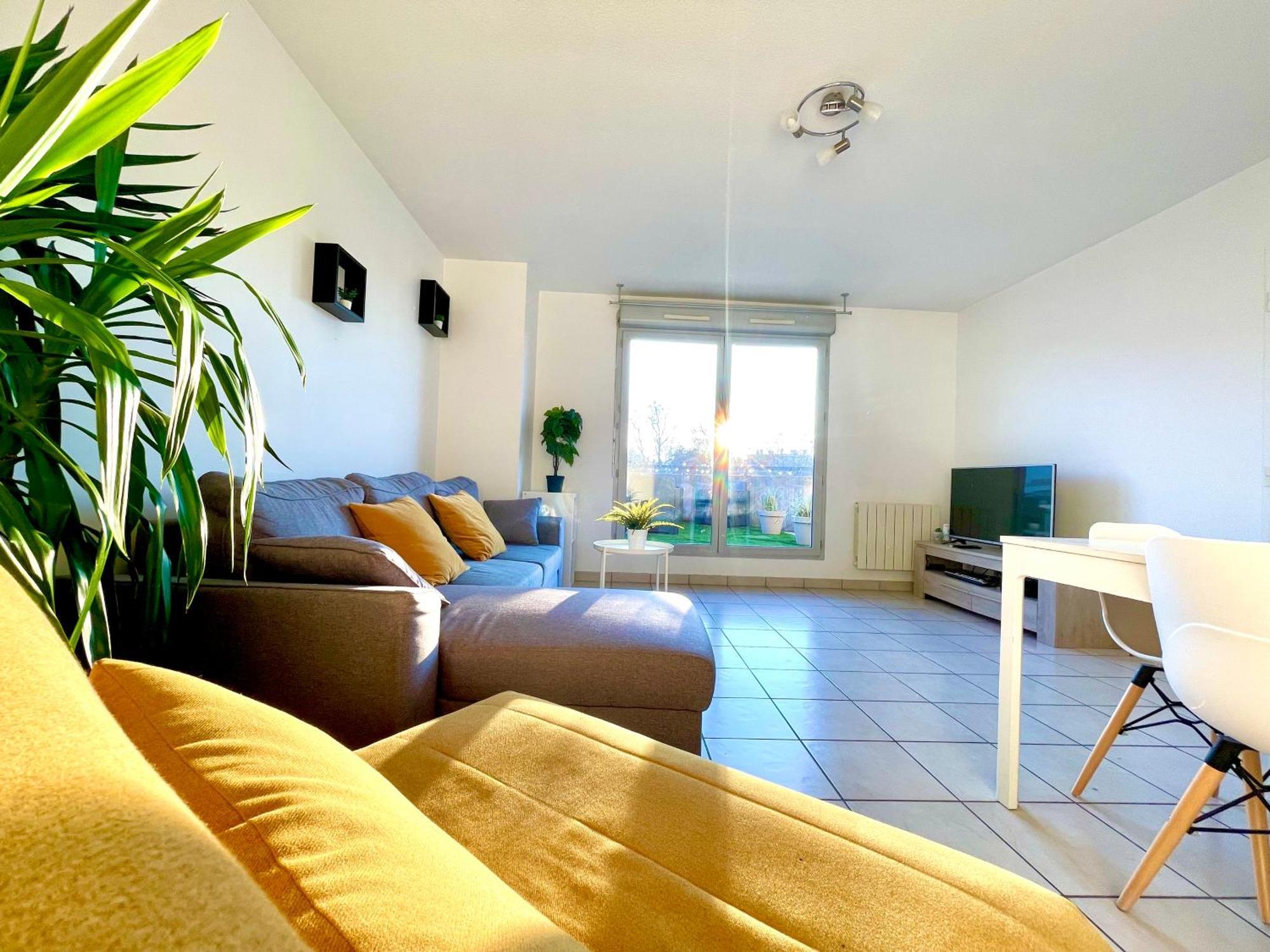 Bngo I Immense Rooftop Lyon I 2 Chambres, 4 Places Parkings, 2 Immenses Terrasses, 8 Personnes Εξωτερικό φωτογραφία